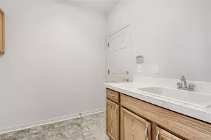 796 Ridgemont Cir, Highlands Ranch, CO 80126 - Photo 37