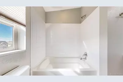 9076 E 50th Avenue, Denver, CO 80238 - Photo 13