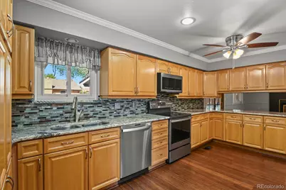 9993 Appletree Place, Thornton, CO 80260 - Photo 7