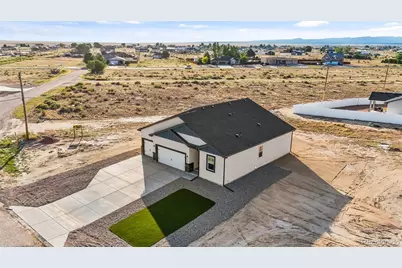 559 E Bayview Drive, Pueblo West, CO 81007 - Photo 43