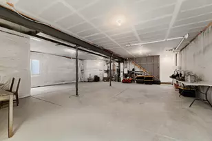 23966 E River Front Dr, Aurora, CO 80019 - Photo 29