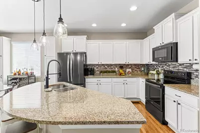 10226 Olathe Street, Commerce City, CO 80022 - Photo 5