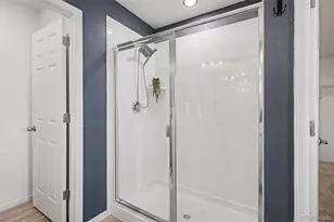 27536 E Byers Pl, Aurora, CO 80018 - Photo 17