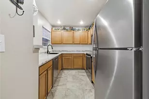 5705 W Atlantic Pl, Lakewood, CO 80227 - Photo 13