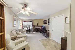 5705 W Atlantic Pl, Lakewood, CO 80227 - Photo 9