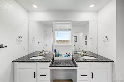 24781 E Tennessee Avenue, Aurora, CO 80018 - Photo 31