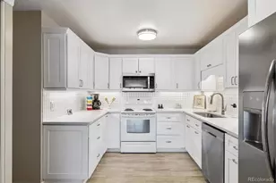 655 S Alton Way, Denver, CO 80247 - Photo 3