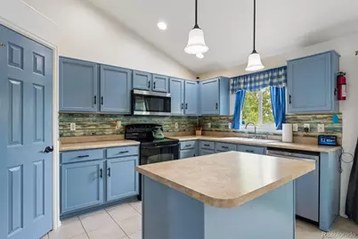 11470 Kenton Street, Commerce City, CO 80640 - Photo 9