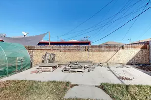 1960 Rowena St, Thornton, CO 80229 - Photo 33