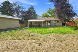 2386 S Bellaire St, Denver, CO 80222 - Photo 29