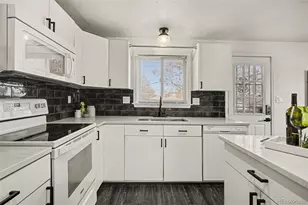 3563 Leyden St, Denver, CO 80207 - Photo 9