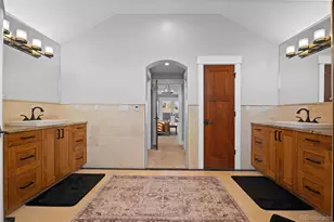 946 S Fulton St, Denver, CO 80247 - Photo 23