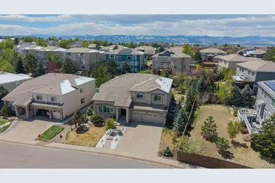 10137 Charissglen Lane, Highlands Ranch, CO 80126 - Photo 3