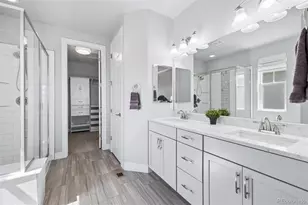 27232 E Frost Pl, Aurora, CO 80016 - Photo 15