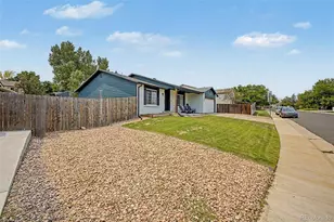 9790 W Wagon Trail Dr, Littleton, CO 80123 - Photo 3