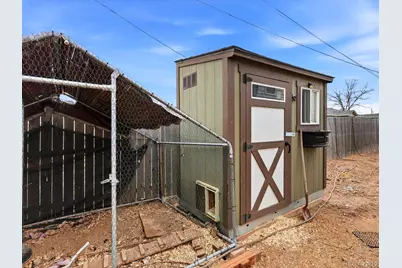 360 S 7th Avenue, Brighton, CO 80601 - Photo 33