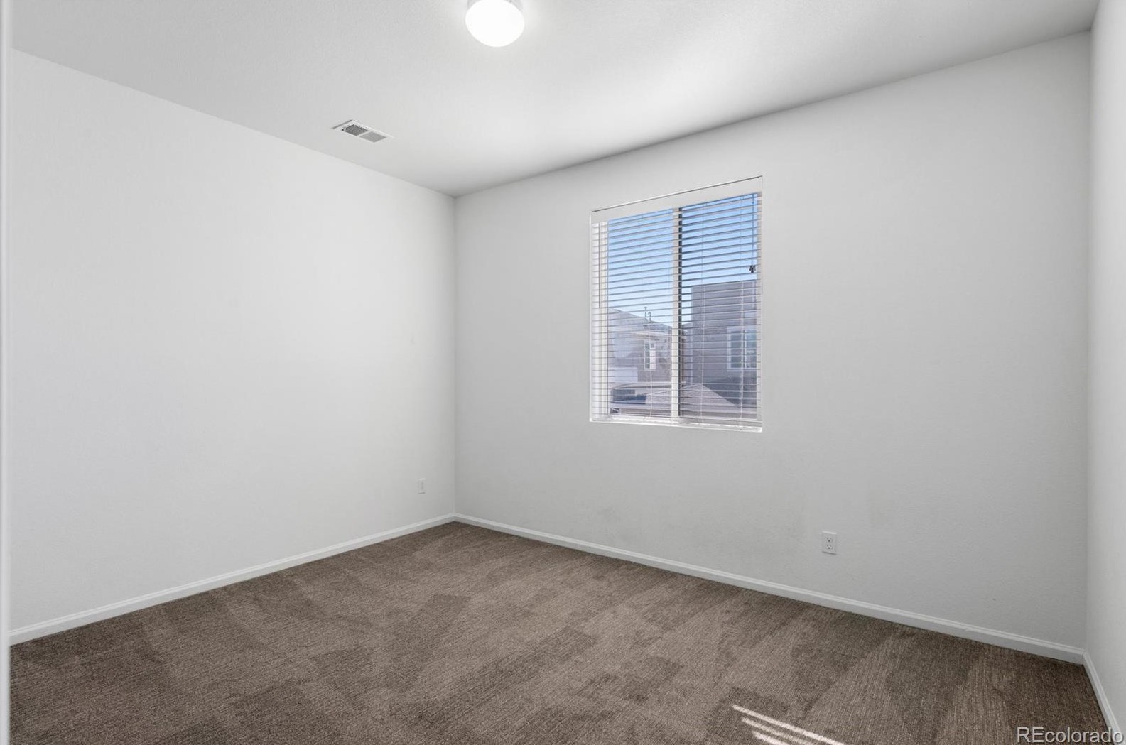 17206 Alameda Pkwy, Denver CO  80017-4901 exterior
