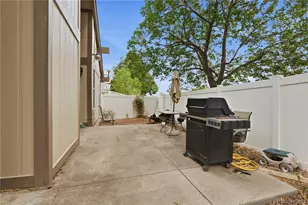 12054 E Maple Ave, Aurora, CO 80012 - Photo 21