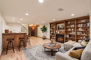 7039 S Locust Pl, Centennial, CO 80112 - Photo 5