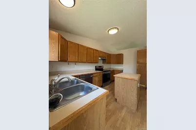 17900 E Brown Place, Aurora, CO 80013 - Photo 7