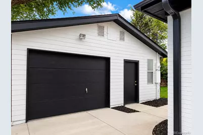960 E 9th Avenue, Broomfield, CO 80020 - Photo 5