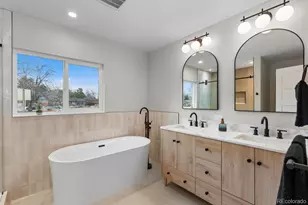 1711 S Forest St, Denver, CO 80222 - Photo 23