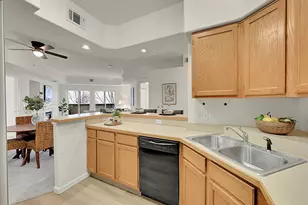 930 E Plum Creek Pkwy, Castle Rock, CO 80104 - Photo 13