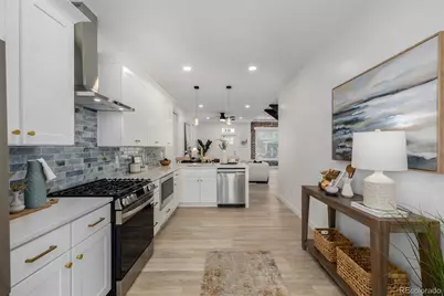 555 S Logan Street, Denver, CO 80209 - Photo 19