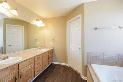 1148 S Duquesne Circle, Aurora, CO 80018 - Photo 15