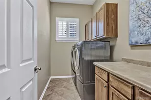 344 N de Gaulle Ct, Aurora, CO 80018 - Photo 23