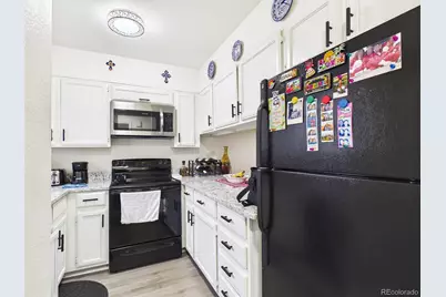 56 S Nome Street, Aurora, CO 80012 - Photo 7