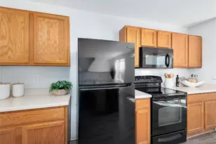 10655 Forester Pl, Longmont, CO 80504 - Photo 13