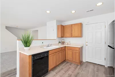 10655 Forester Place, Longmont, CO 80504 - Photo 11