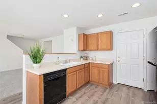 10655 Forester Pl, Longmont, CO 80504 - Photo 11
