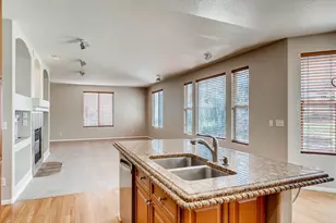 22702 E Fremont Pl, Aurora, CO 80016 - Photo 9