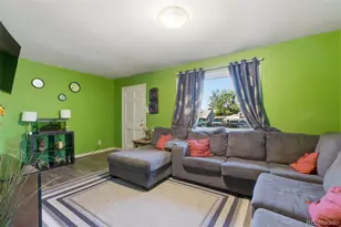 2625 S Hazel Ct, Denver, CO 80219 - Photo 7