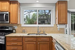 10866 E Berry Ave, Englewood, CO 80111 - Photo 11