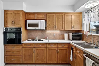 1165 W 101st Avenue, Northglenn, CO 80260 - Photo 11