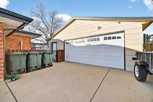 1165 W 101st Ave, Northglenn, CO 80260 - Photo 33