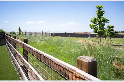 27571 E 7th Drive, Aurora, CO 80018 - Photo 5