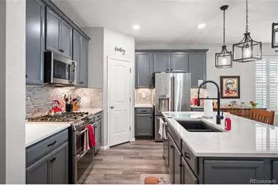 27571 E 7th Drive, Aurora, CO 80018 - Photo 11