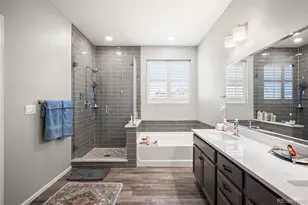27571 E 7th Dr, Aurora, CO 80018 - Photo 21