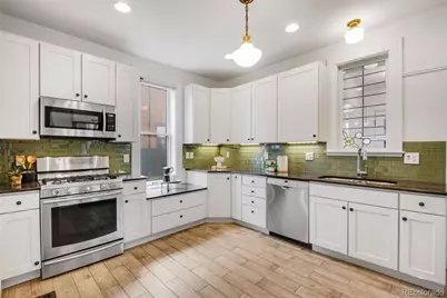 2815 Curtis Street, Denver, CO 80205 - Photo 11