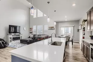 24198 E Kentucky Pl, Aurora, CO 80018 - Photo 9
