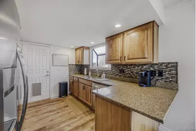 3871 E Euclid Avenue, Centennial, CO 80121 - Photo 15