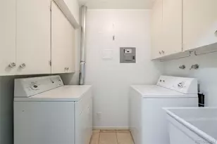 2205 S Holly St, Denver, CO 80222 - Photo 25
