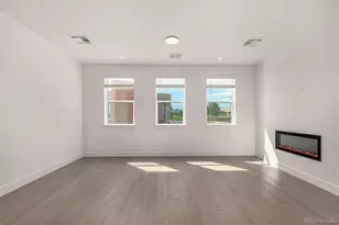 39 Ascent Trl, Englewood, CO 80112 - Photo 7