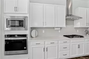 1044 Larimer Ridge Pkwy, Timnath, CO 80547 - Photo 15