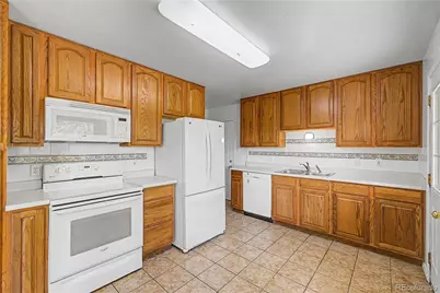 12097 W Mexico Place, Lakewood, CO 80228 - Photo 9