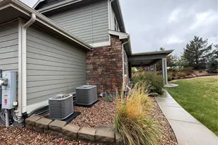 26004 E Elmhurst Pl, Aurora, CO 80016 - Photo 5